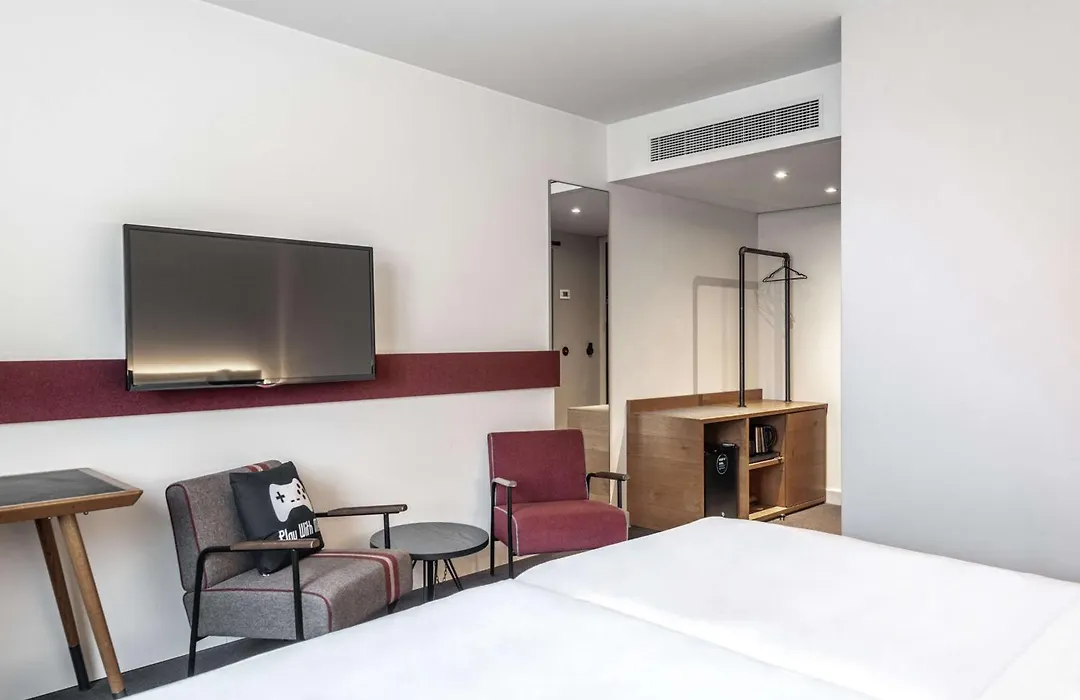 pentahotel Paris Charles de Gaulle-1