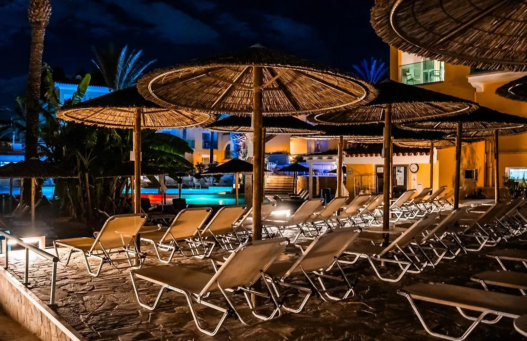 Malama Beach Holiday Village-1