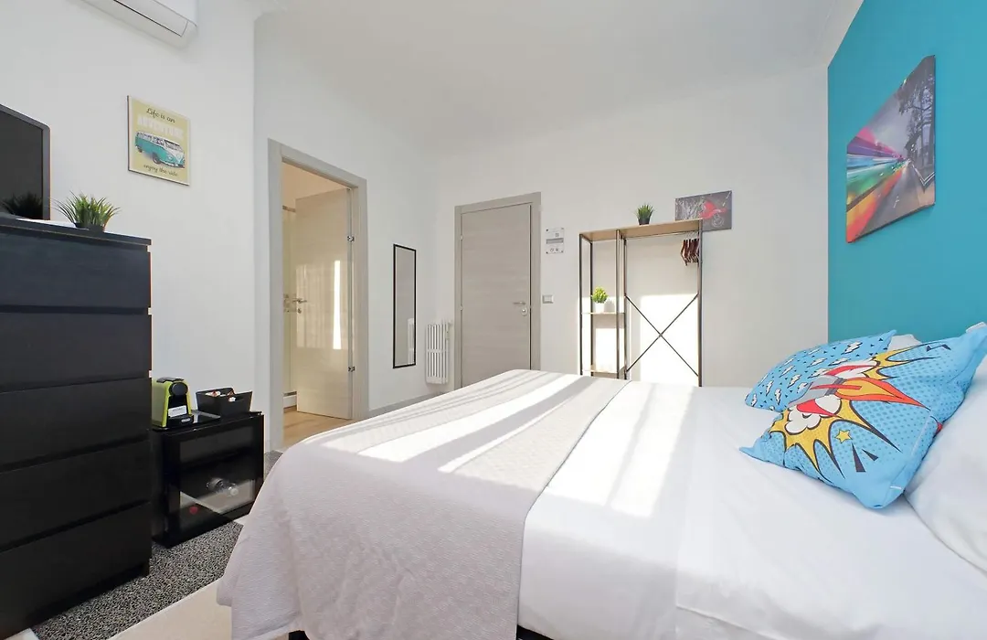 The Colours Rooms Guest House-1