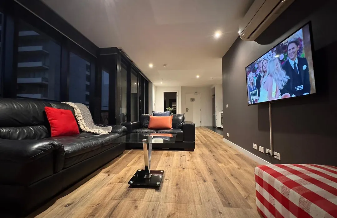 Aura On Flinders Serviced Apartments-1
