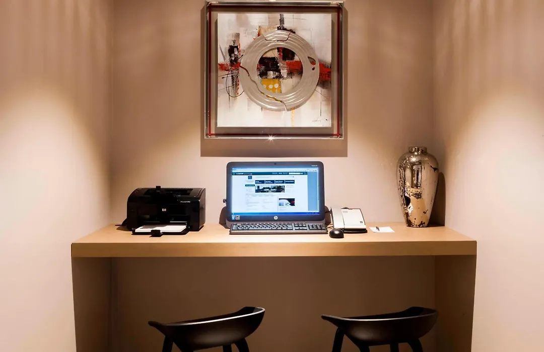 Ac Hotel By Marriott Paris Le Bourget Airport-1