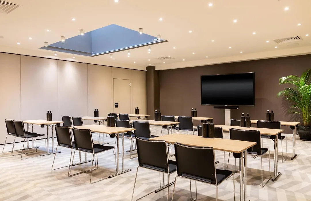 Ac Hotel By Marriott Berlin Humboldthain Park-1