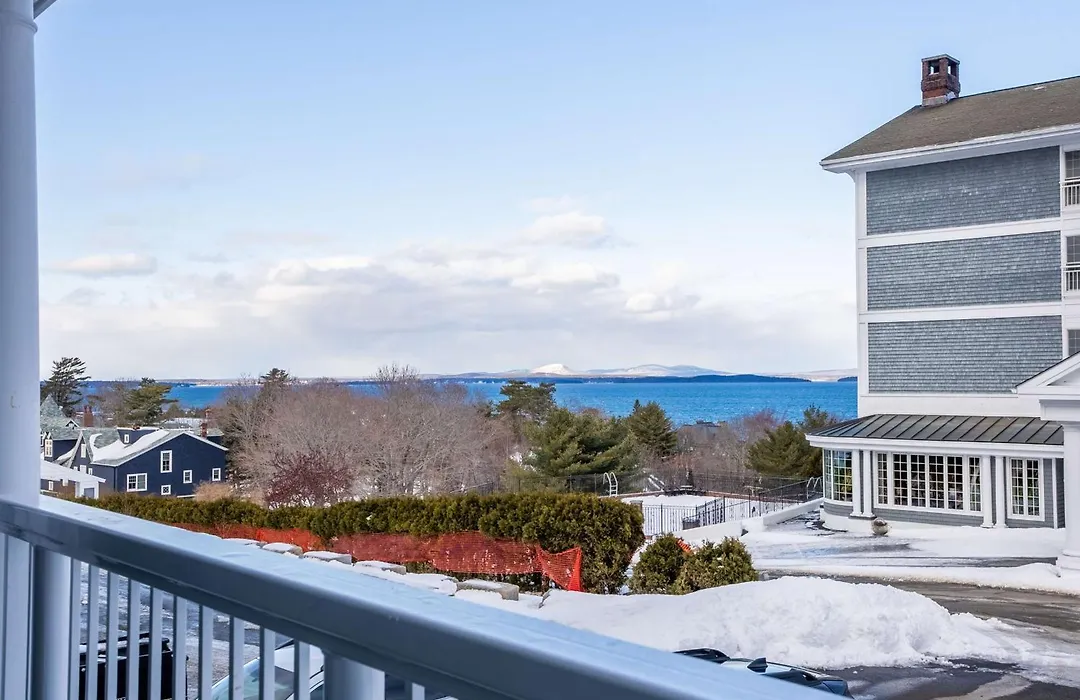Bluenose Inn - Bar Harbor Collection-1