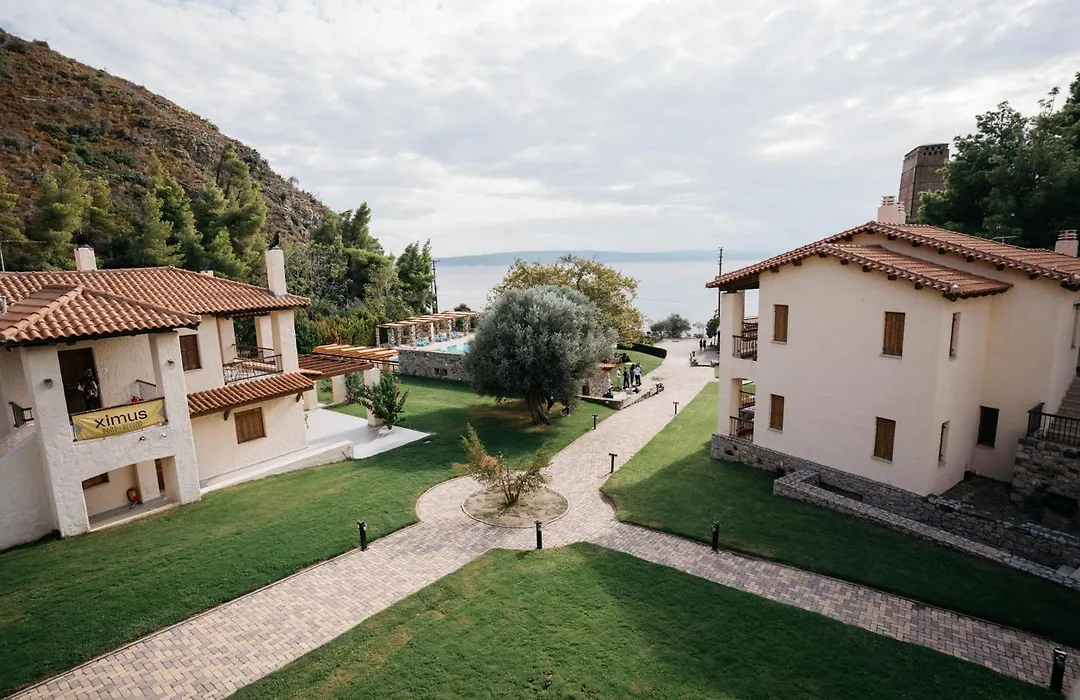 Kaminos Wellness Resort & Spa-1