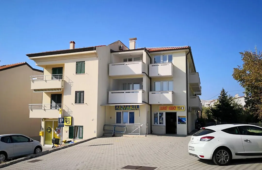 Villa Aquarium-1