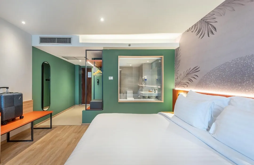 Buri Sriphu Hotel-1
