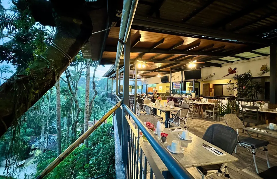 Comfort Inn Cordoba-1