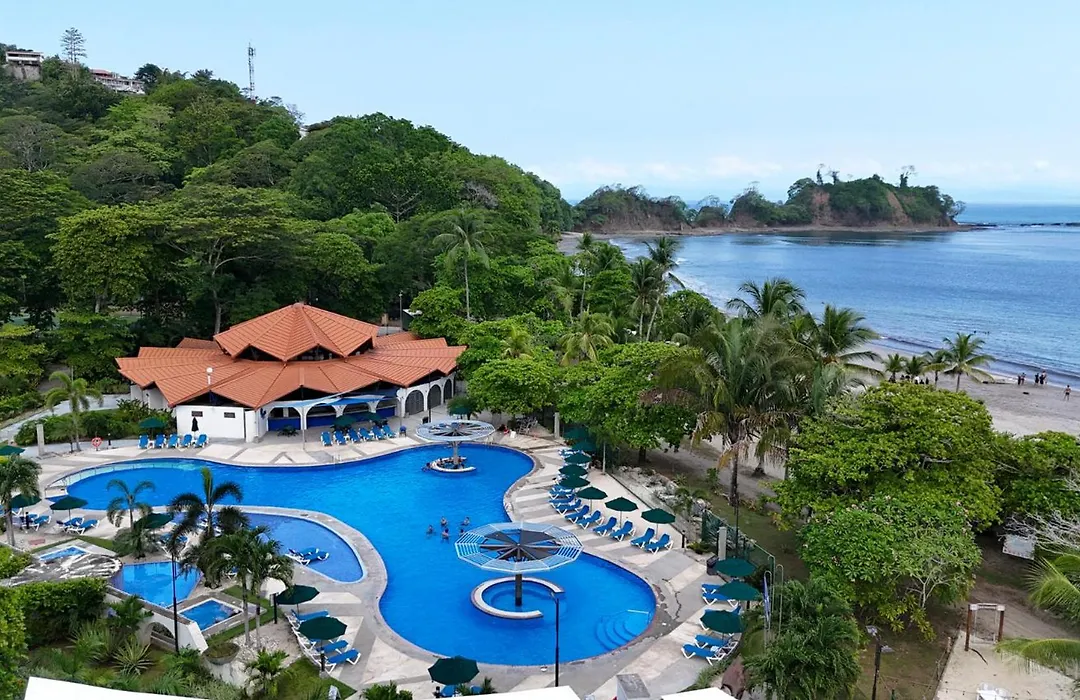 Hotel Punta Leona-1