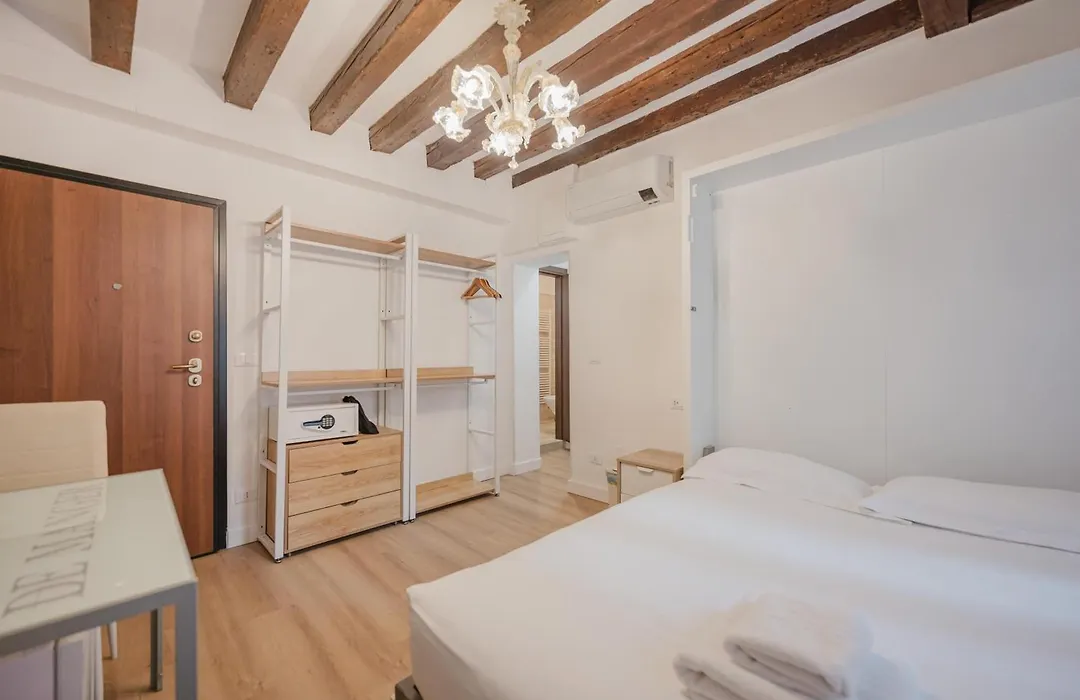Rialto Suite 707-1