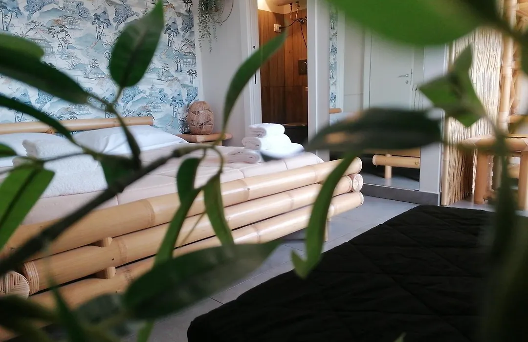 Le Boutique Luxury Rooms Diffused In Historical Center-1