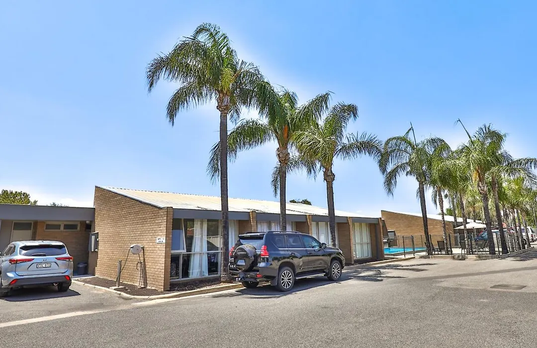 Cottonwood Motor Inn-1