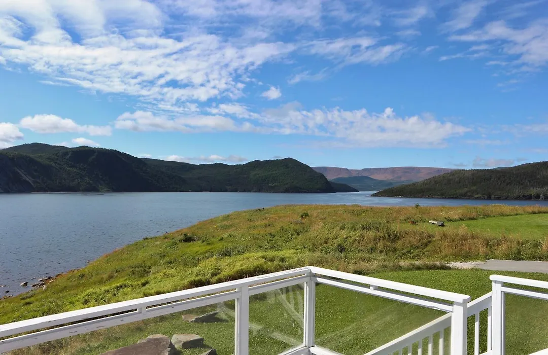 Neddies Harbour Inn-1