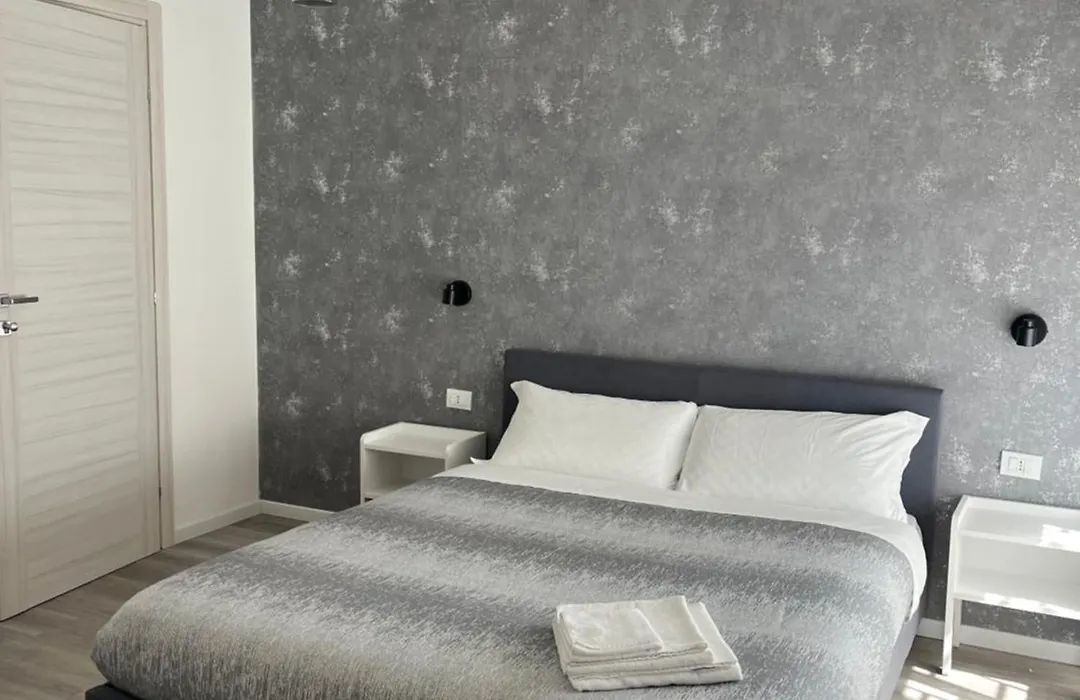 Tiburtina Urban Rooms-1