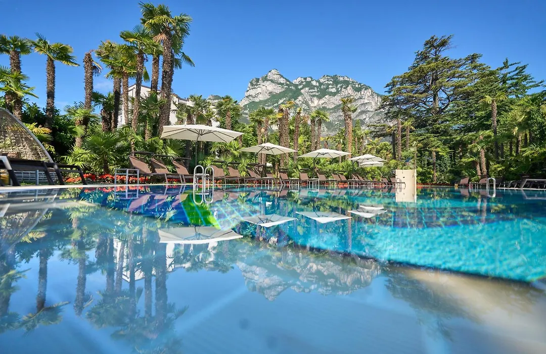 Parc Hotel Flora S-1