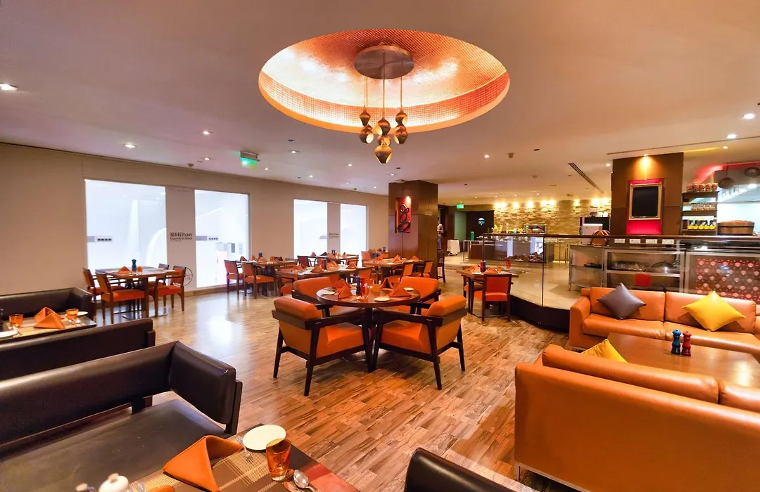 Hilton Garden Inn New Delhi/Saket-1