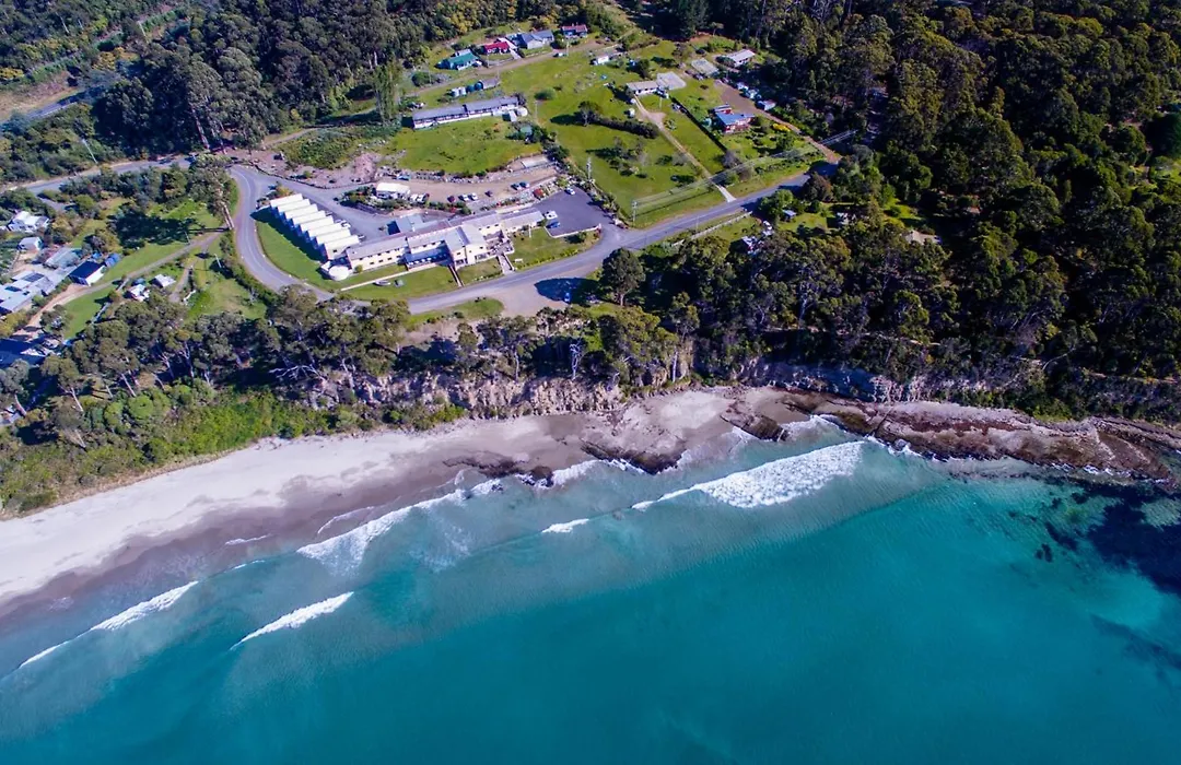 Lufra Beachside Hotel-1
