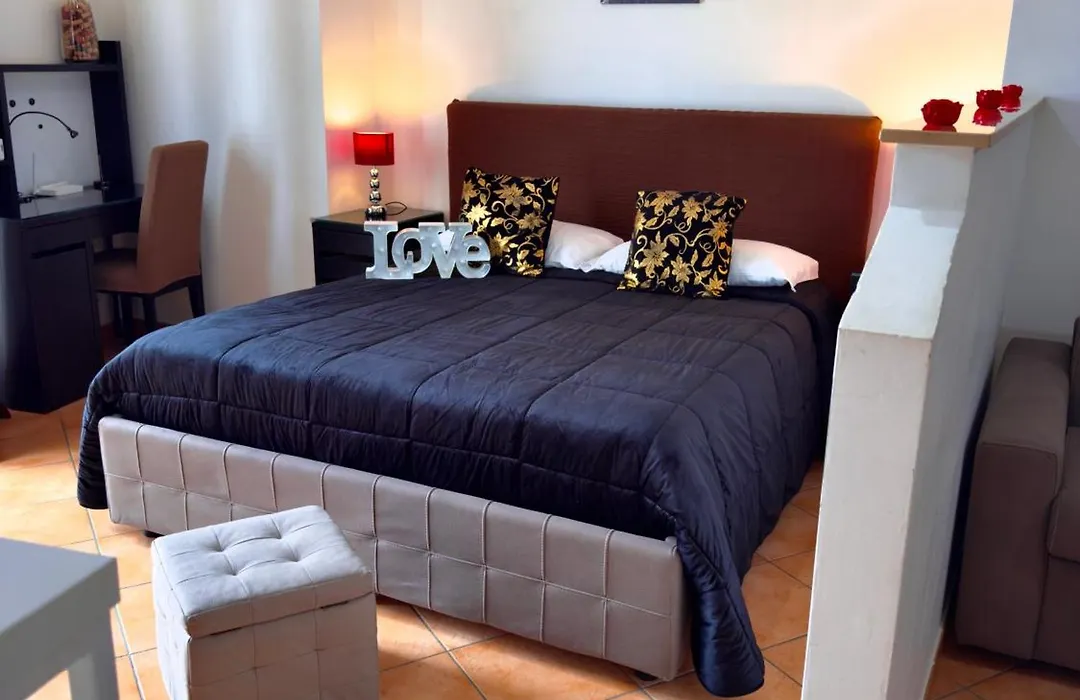 B&B Vanvitelli Home-1