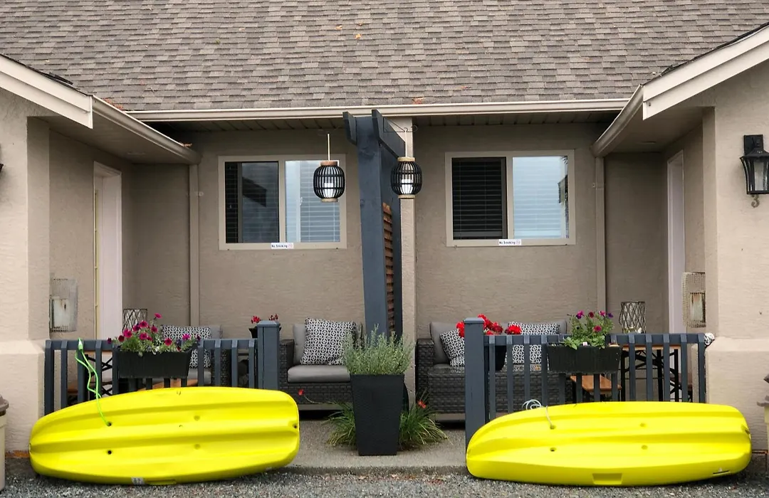 Qualicum Breeze Beach Resort-1