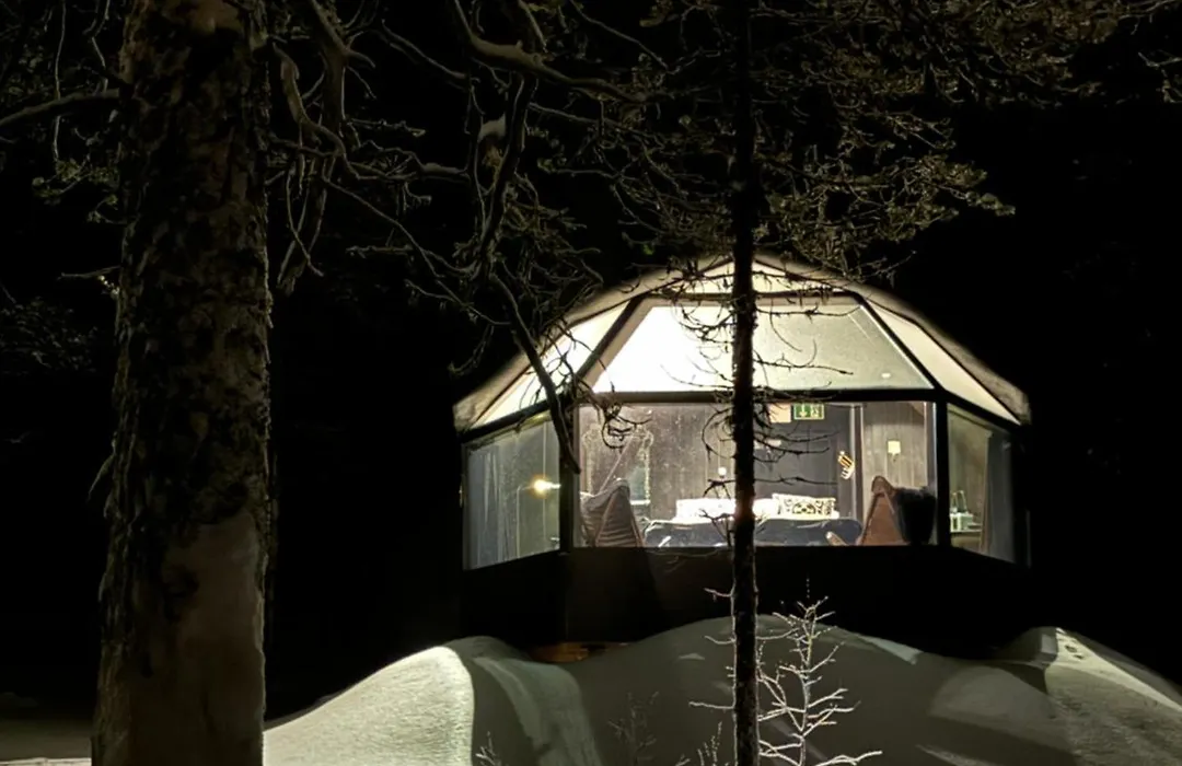 Aurora Queen Resort Igloos-1