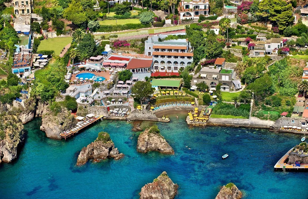 Strand Hotel Delfini-1