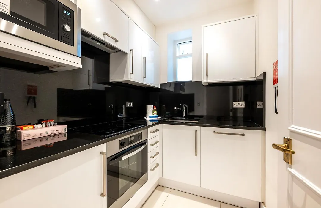 Manson Place Apartments-1