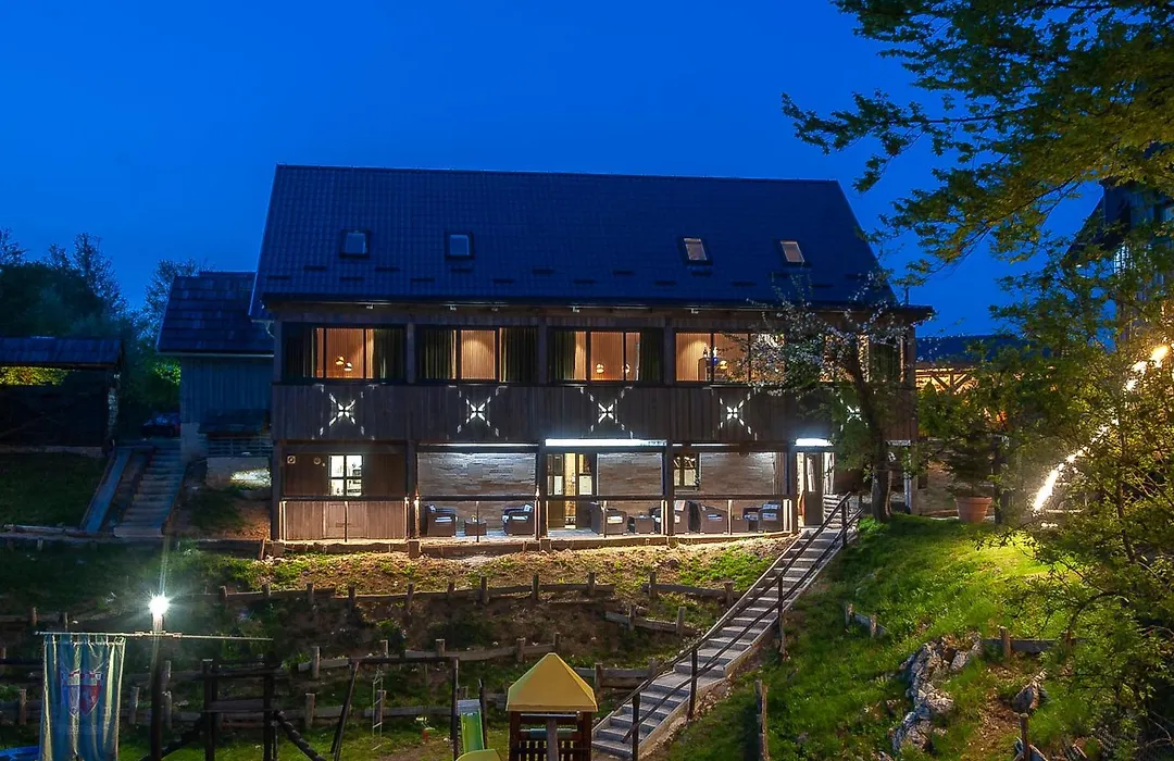Plitvice Lakes Hotel Ethno Houses-1