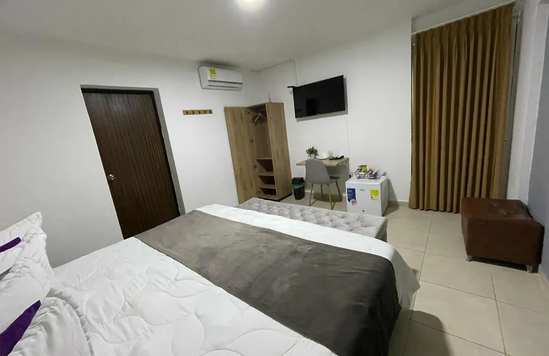 Aguacatala Hotel Boutique-1