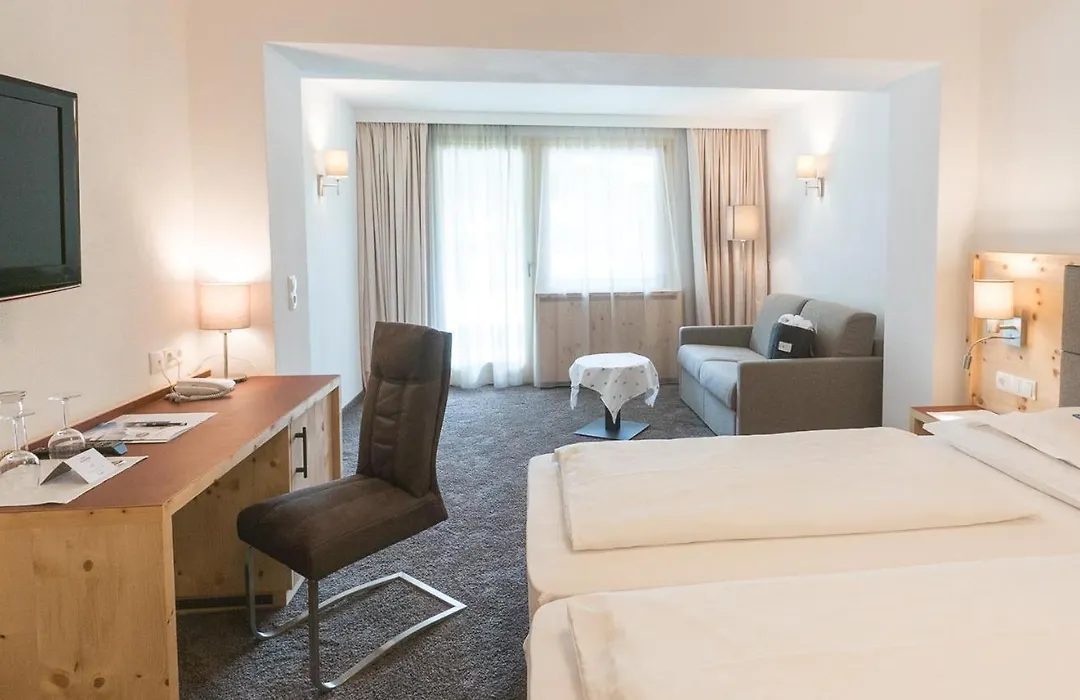 Superior Wellnesshotel Mein Almhof 4 S-1