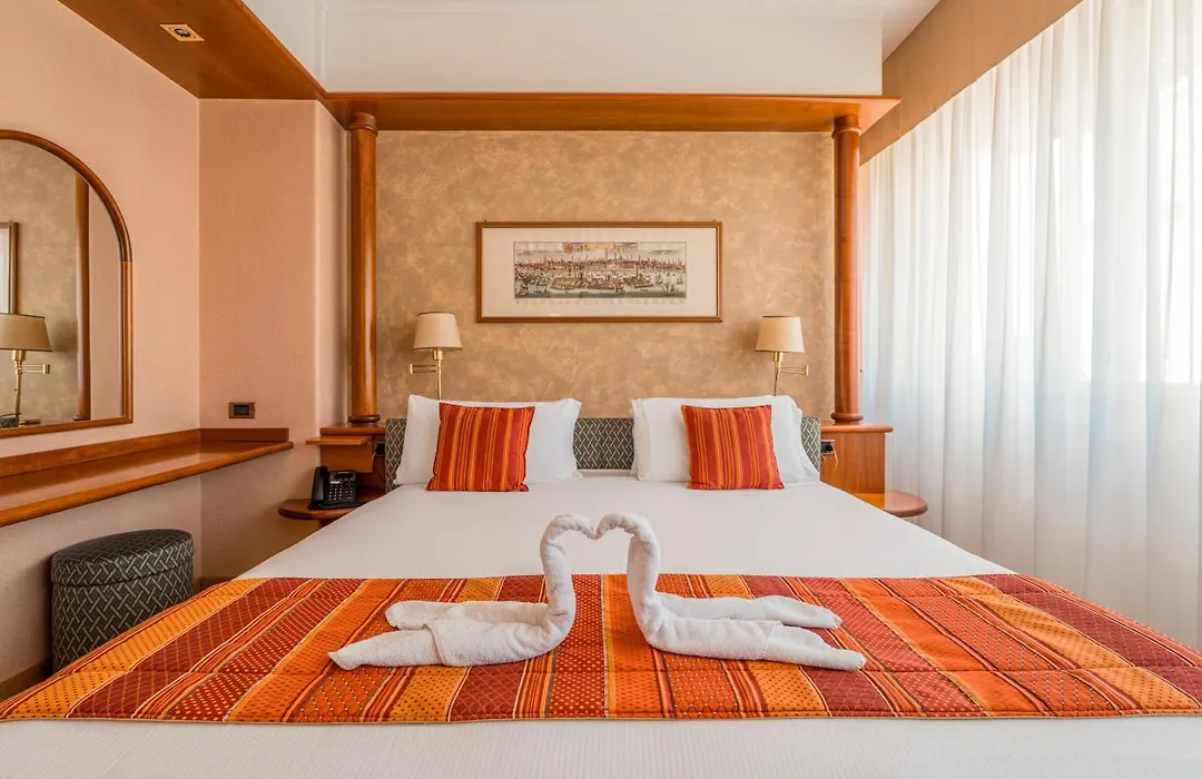 Crystal Hotel Varese-1