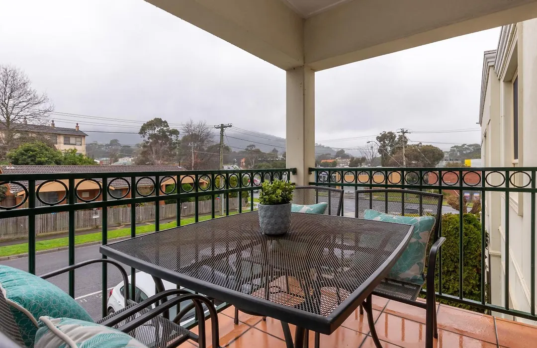 Lifestyle Apartments At Ferntree-1