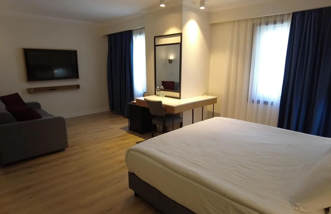 Feronya Hotel-1