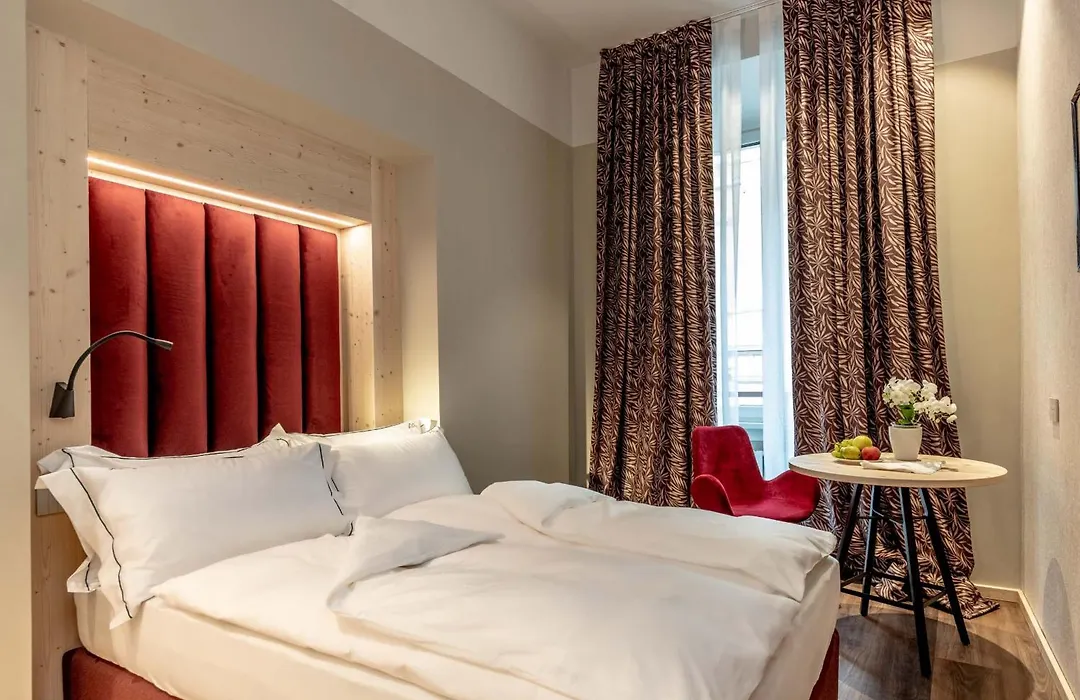 Calepina Alpine Suite-1