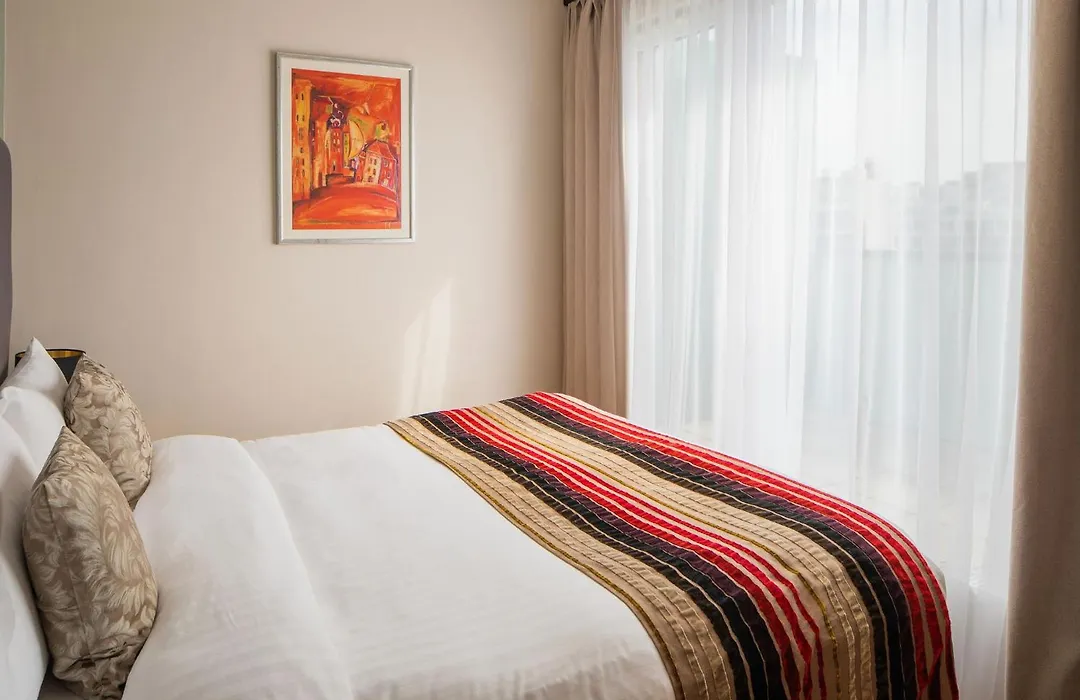 Escala Hotel & Suites-1