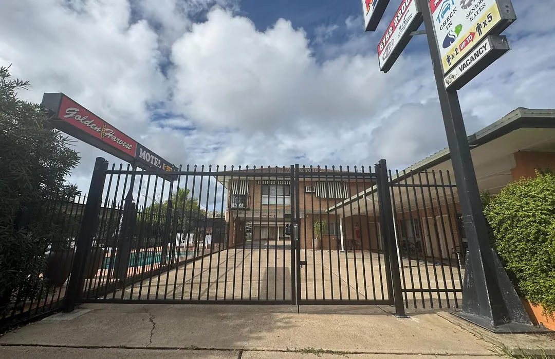 Golden Harvest Motor Inn Moree-1