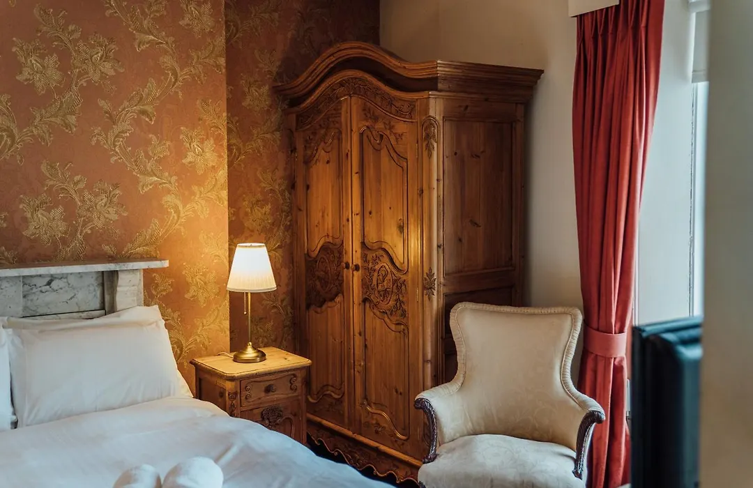 Charlemont House Moy-1