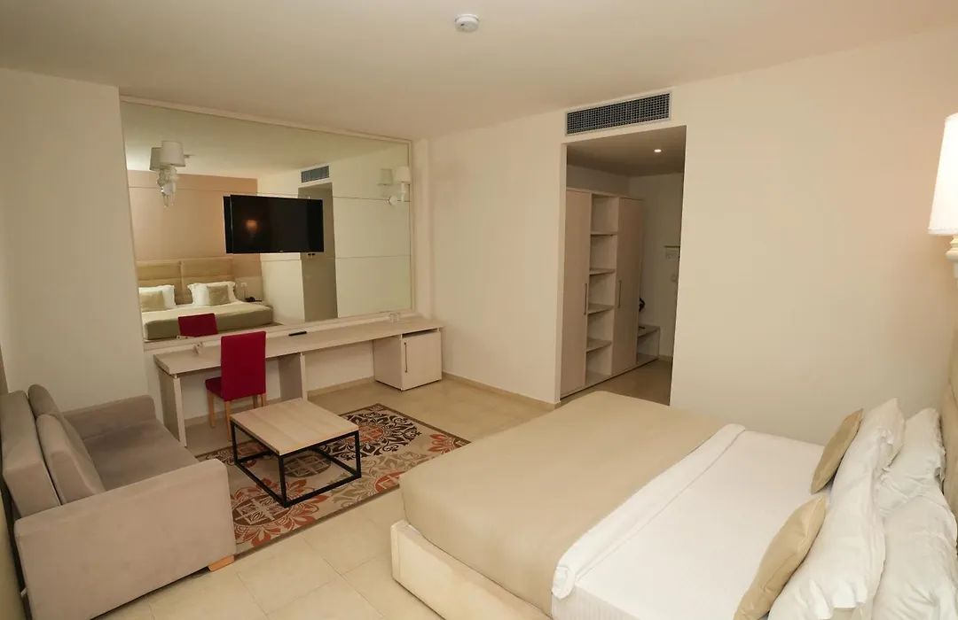 Horizont Hotel-1