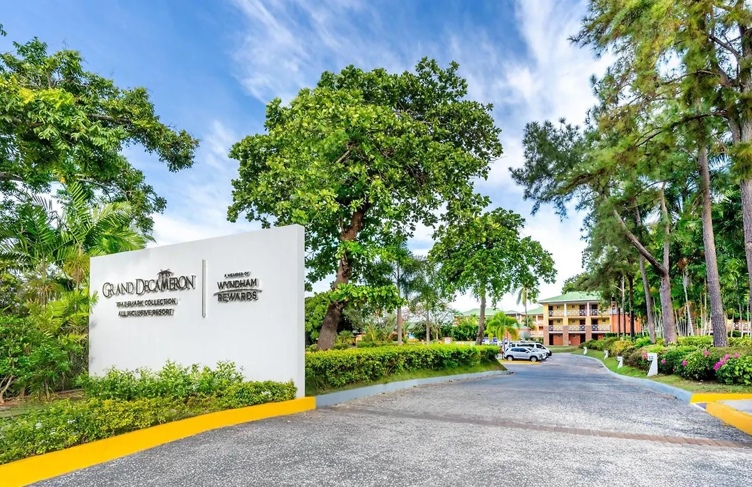 Grand Decameron Panama, A Trademark All Inclusive Resort-1