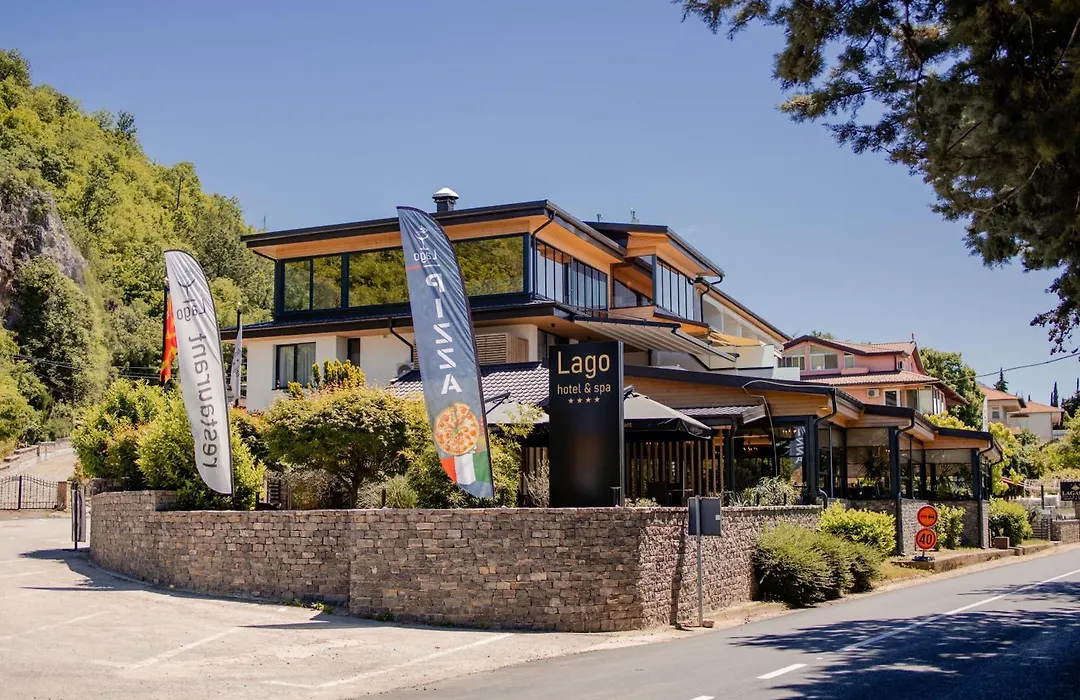 Lago Hotel-1