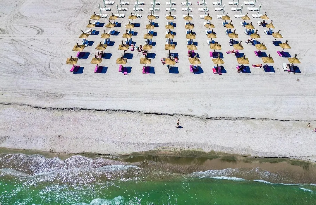 Complex Modern Mamaia-1