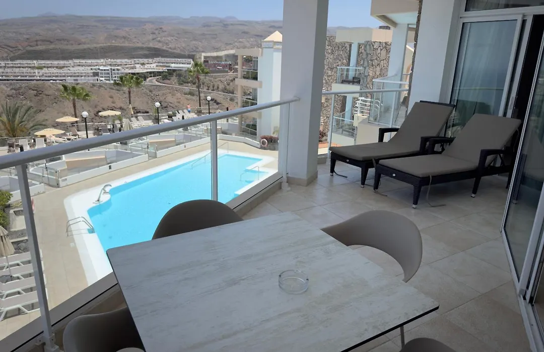 Holiday Club Vista Amadores-1
