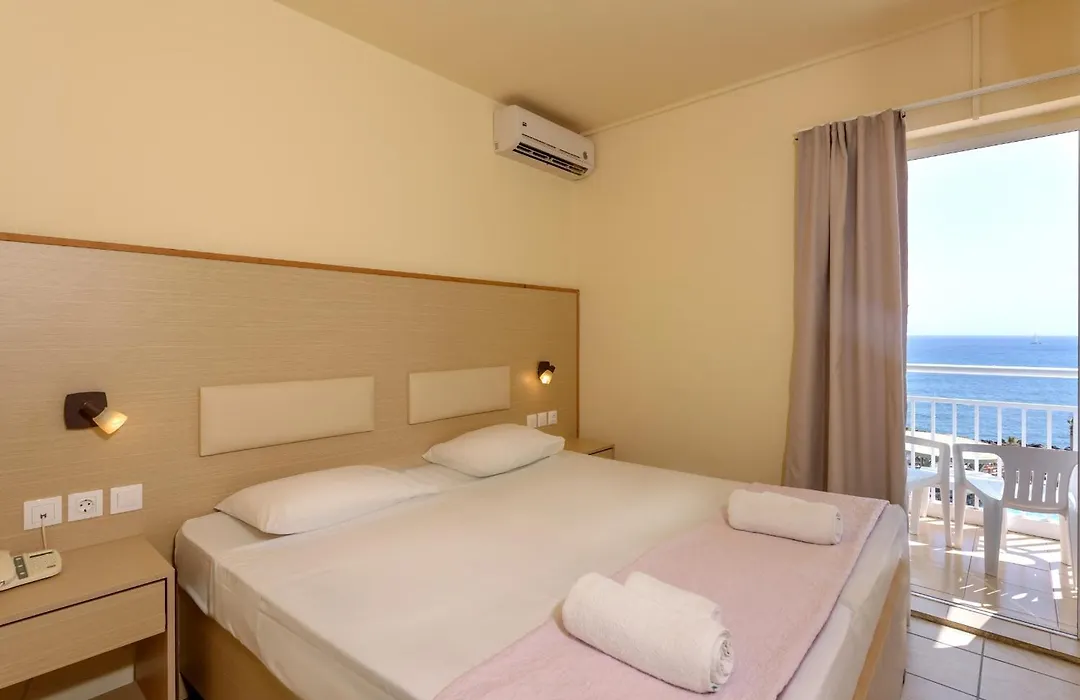 Eri Beach & Village Hotel-1