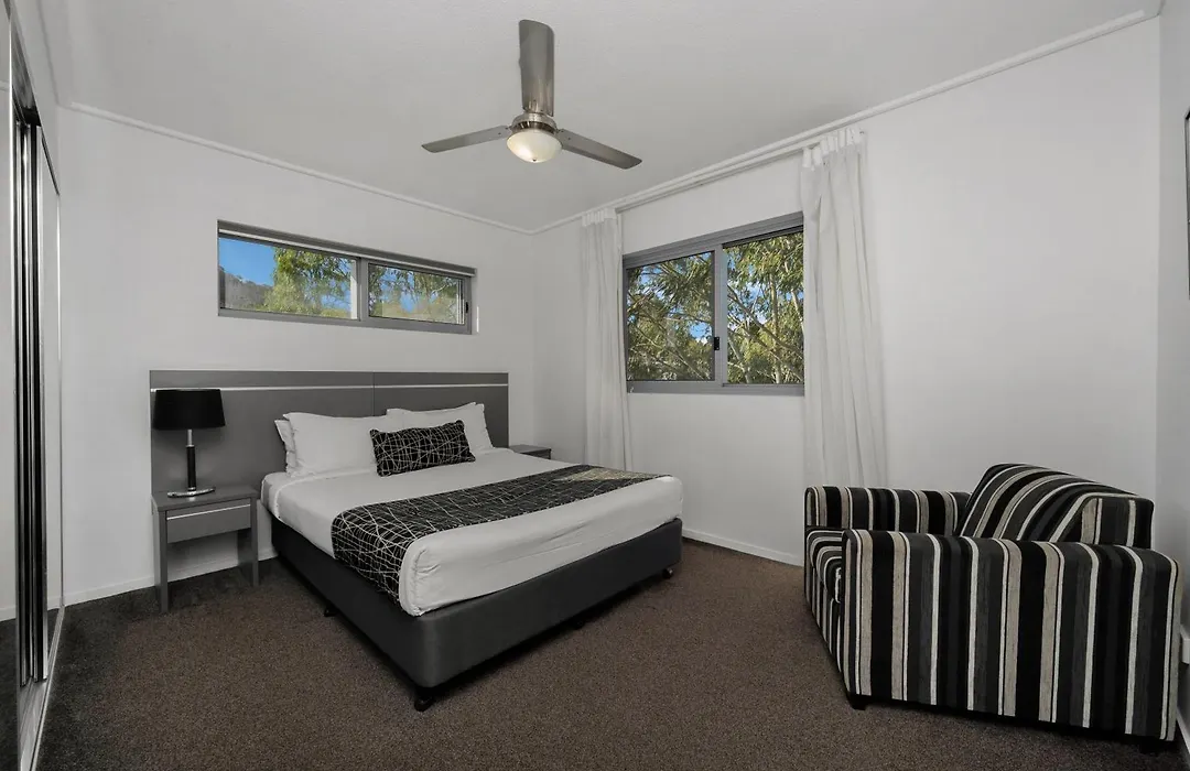 Central Kensington Apartments-1