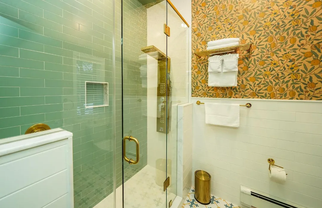 Niagara Grandview Boutique Hotel-1