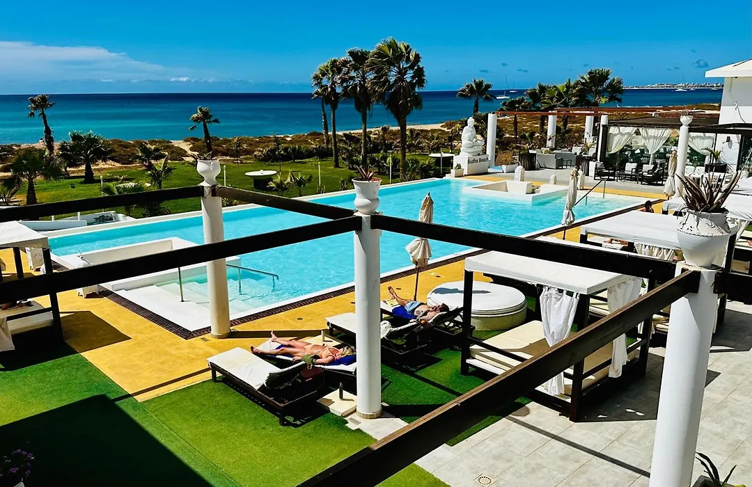 Hotel Livvo Budha Beach-1