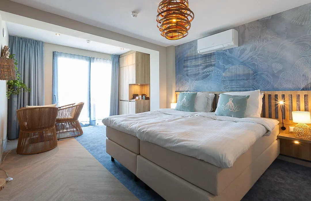 Beachfront Boutiquehotel-1