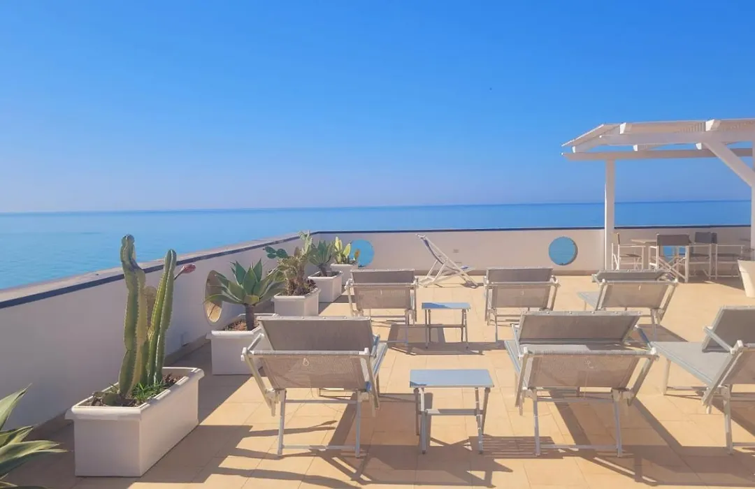 Hotel Acquamarina-1