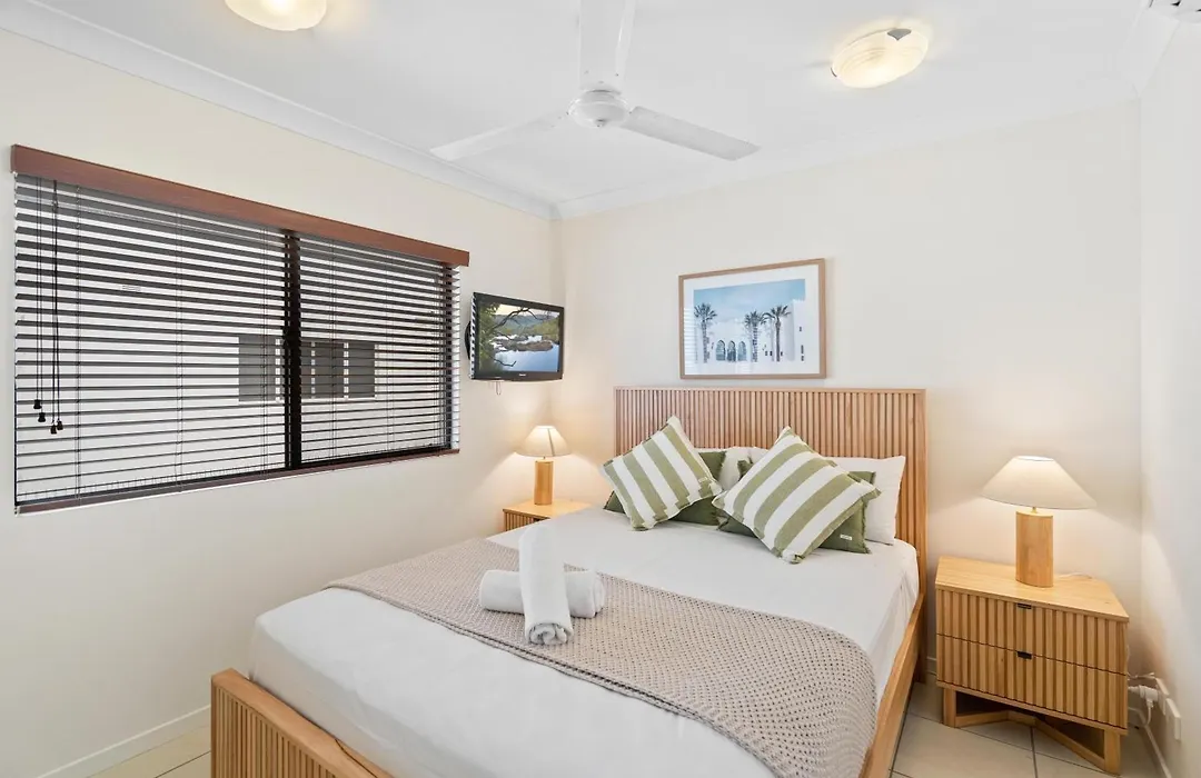 Cairns City Apartments-1