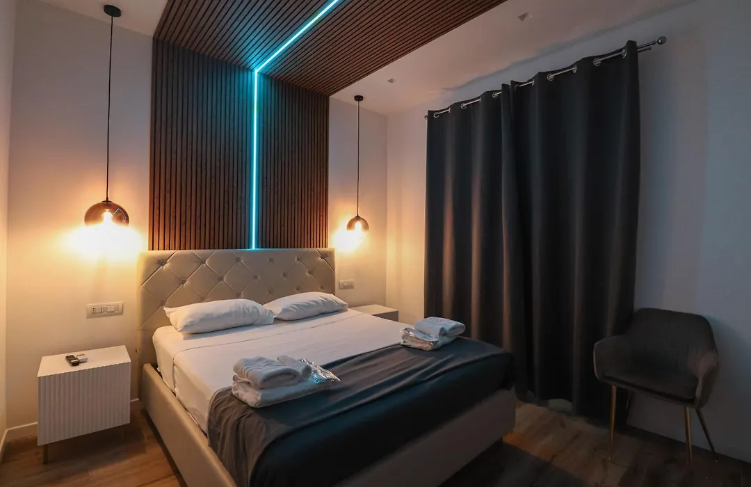Essenza House Via Alessandria-1