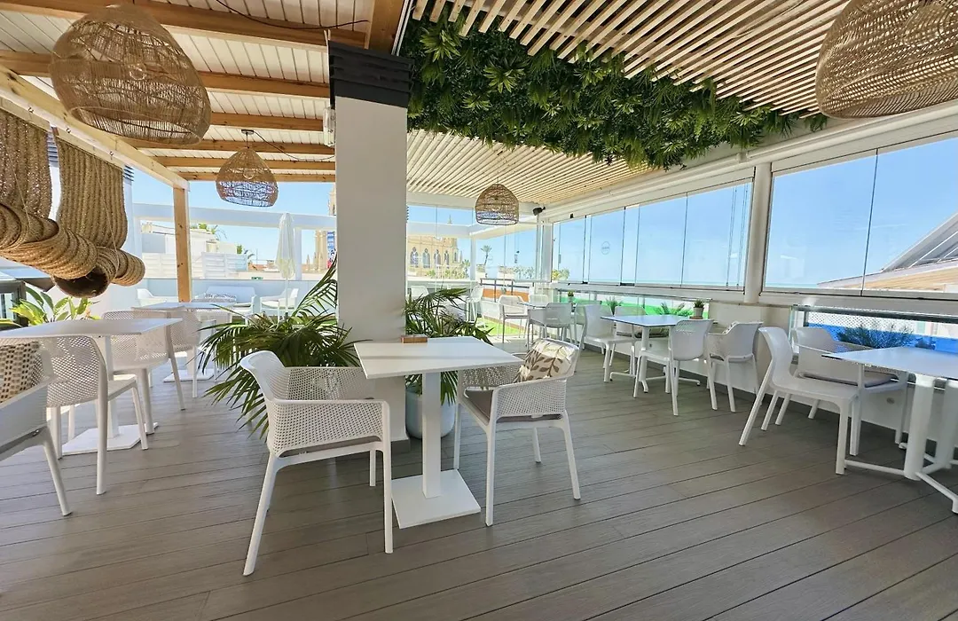 Hotel Apartamentos Marina Luz-1