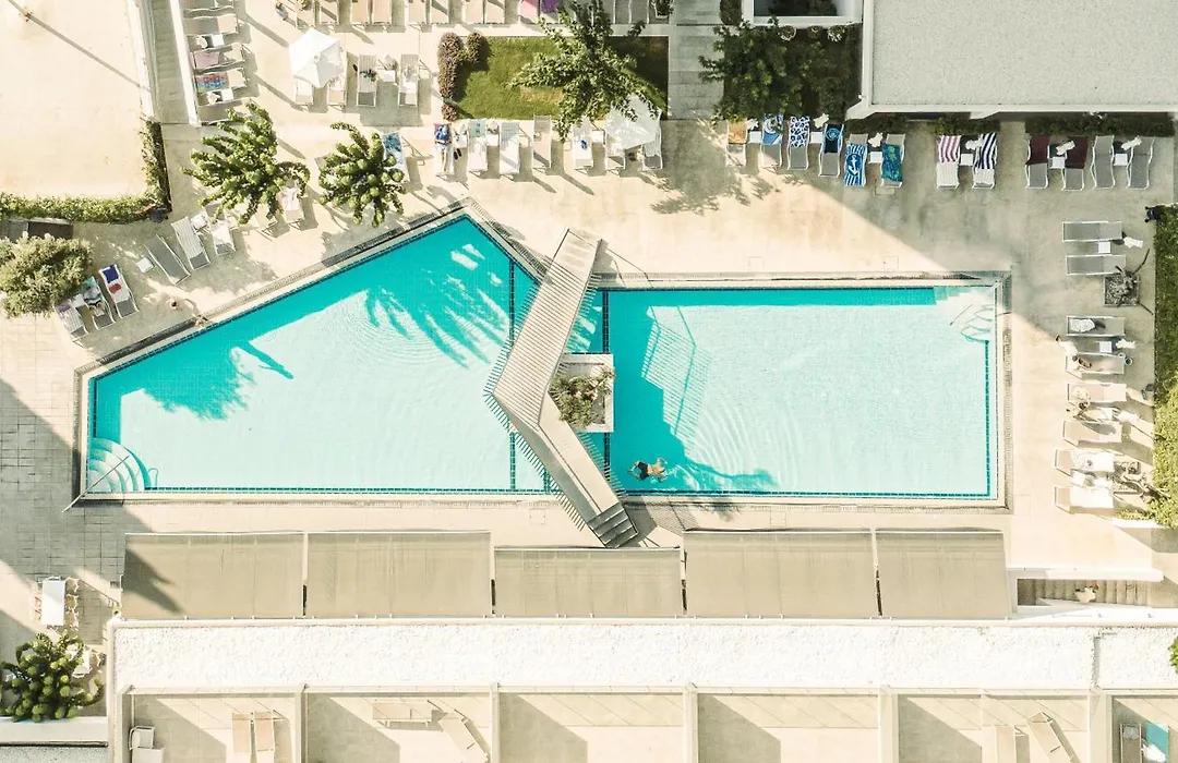 Anemi Hotel & Suites-1